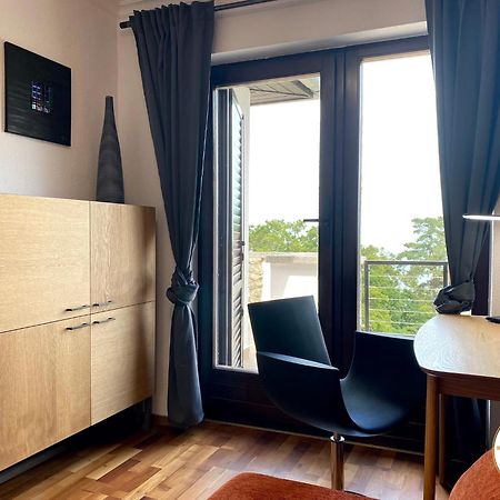 Arttrend Luxury Villa ตีฮานี ภายนอก รูปภาพ