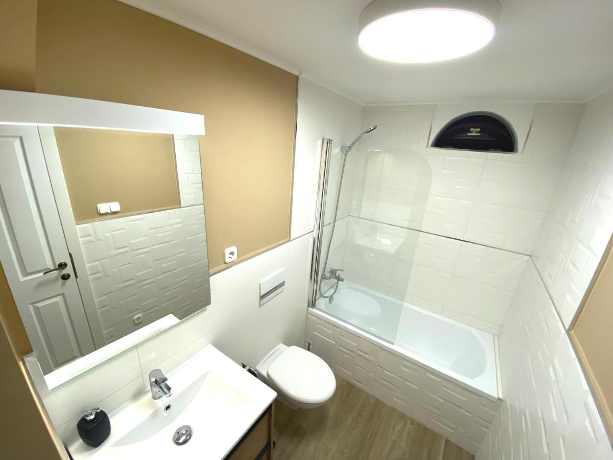 Arttrend Luxury Villa ตีฮานี ภายนอก รูปภาพ